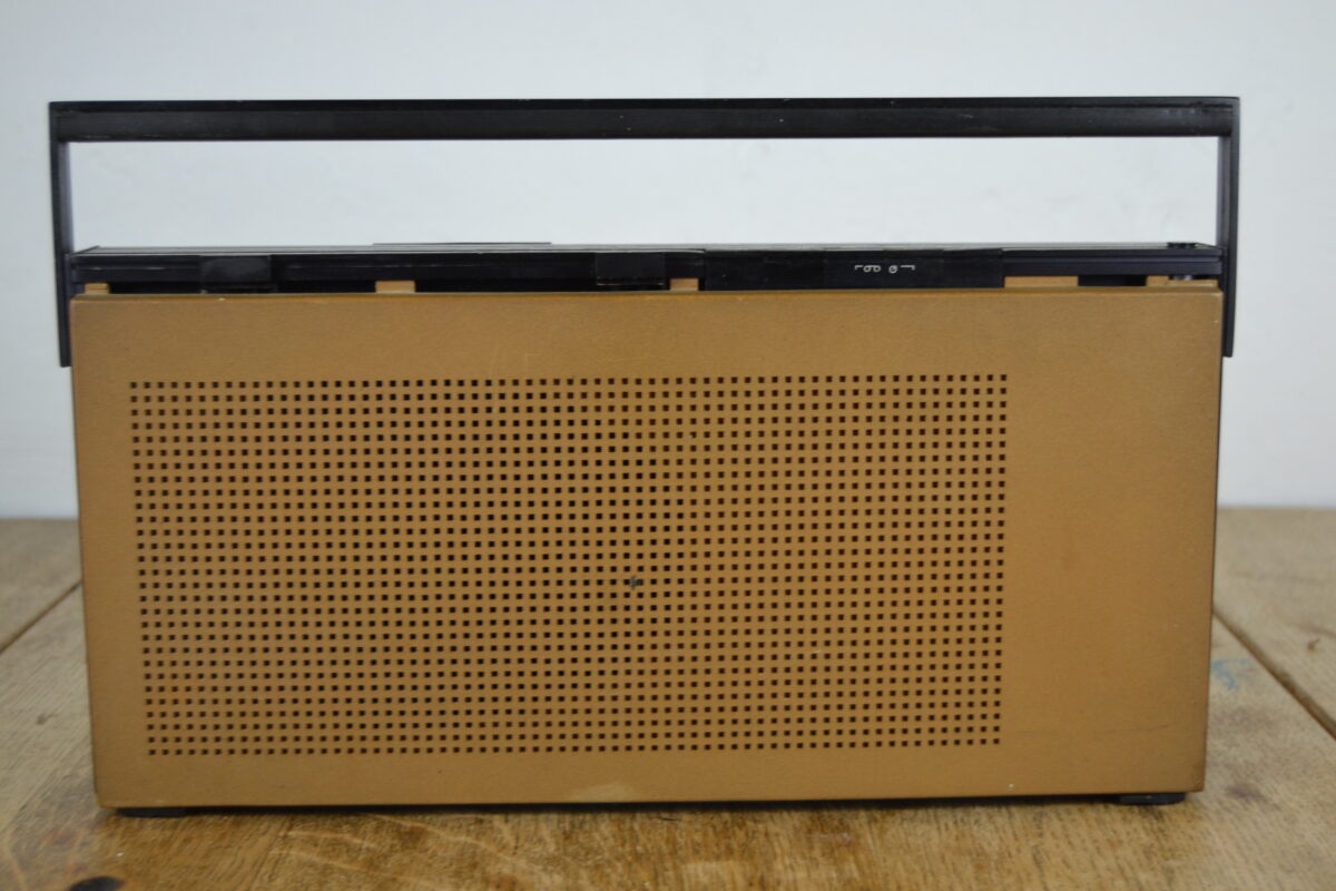 Bang & Olufsen - B&O - Beolit 707 Portable Radio